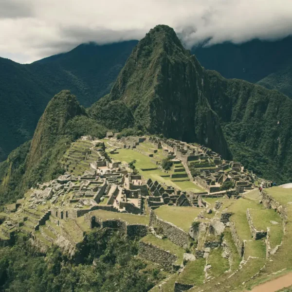 lares inca trail machu picchu