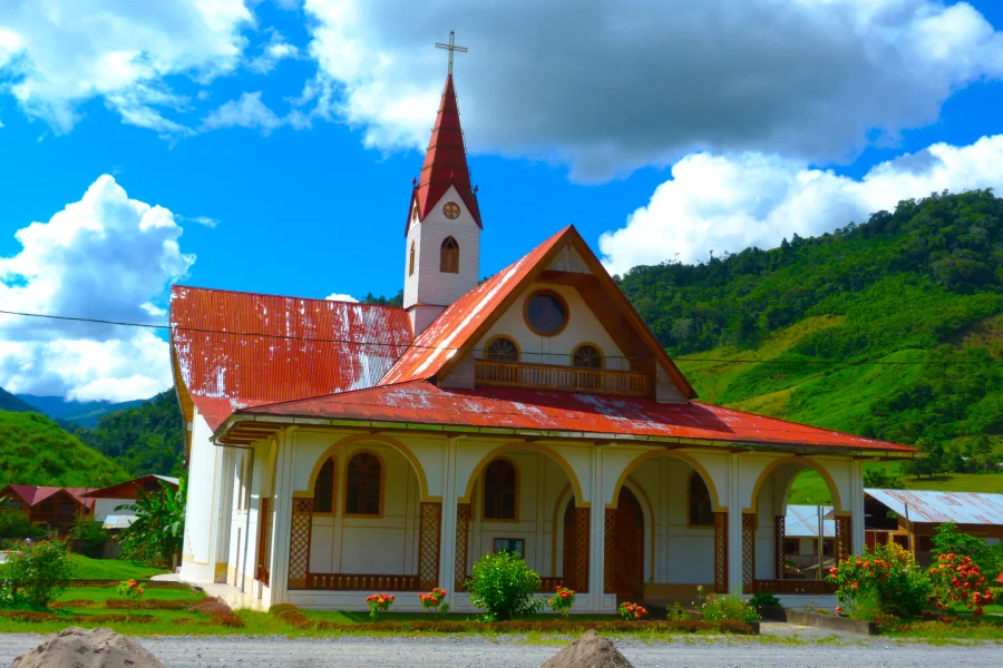 austro german colony pozuzo pasco peru Views of the Austro-German colony in Pozuzo, Pasco, Peru